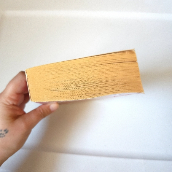 Stephen King Gerald's Game Paper Back Book - Red Cover - Picture 6 of 7